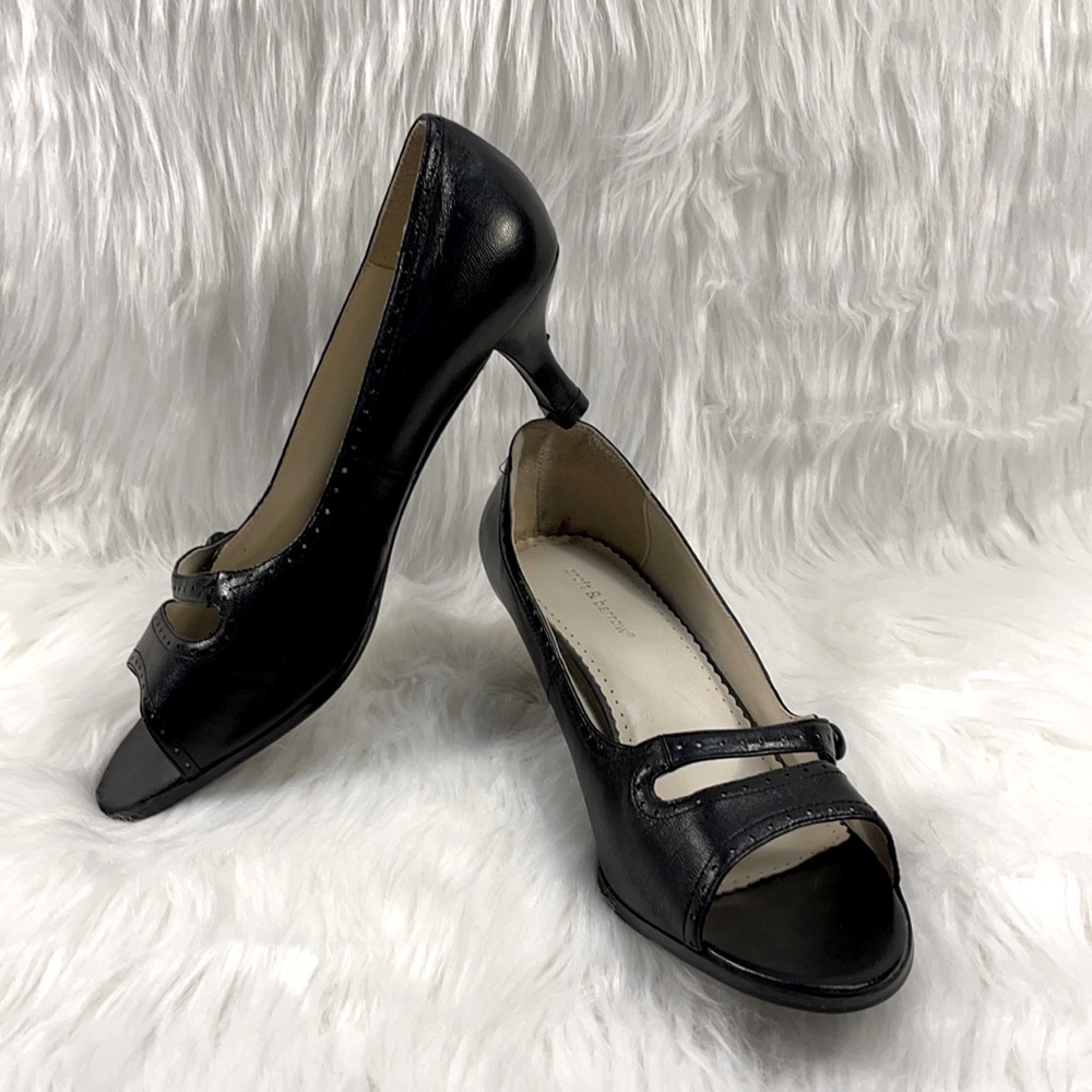 Croft & Barrow Peep Toe w/ Mary Jane Strap